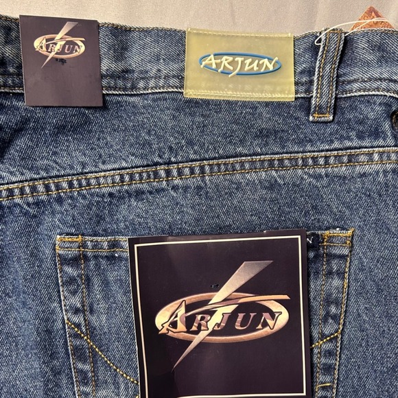 VTG Arjun Jeans Classic Mens 42x34 Dark Blue Wash Distressed Straight Leg Denim - Picture 5 of 7